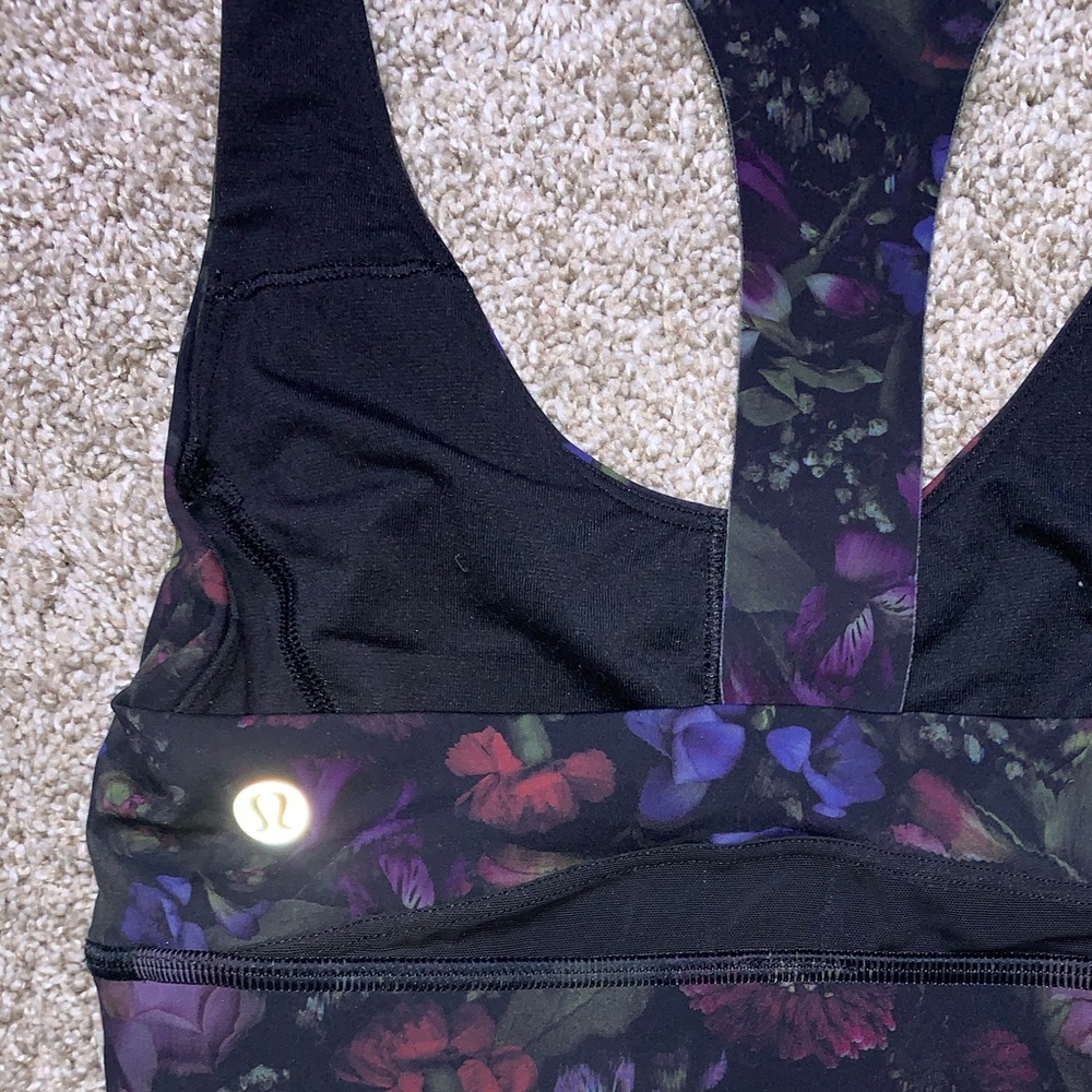 Lululemon Black Floral Seamless Sports Bra Size 2 - Picture 4 of 6